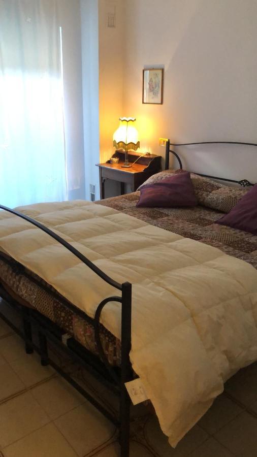 Il Riccio, Valle Roveto Country House Roccavivi Екстериор снимка